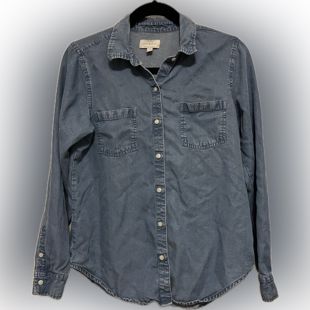 LUCKY BRAND 100% Tencel long sleeve chambray shirt, split in back - size SP